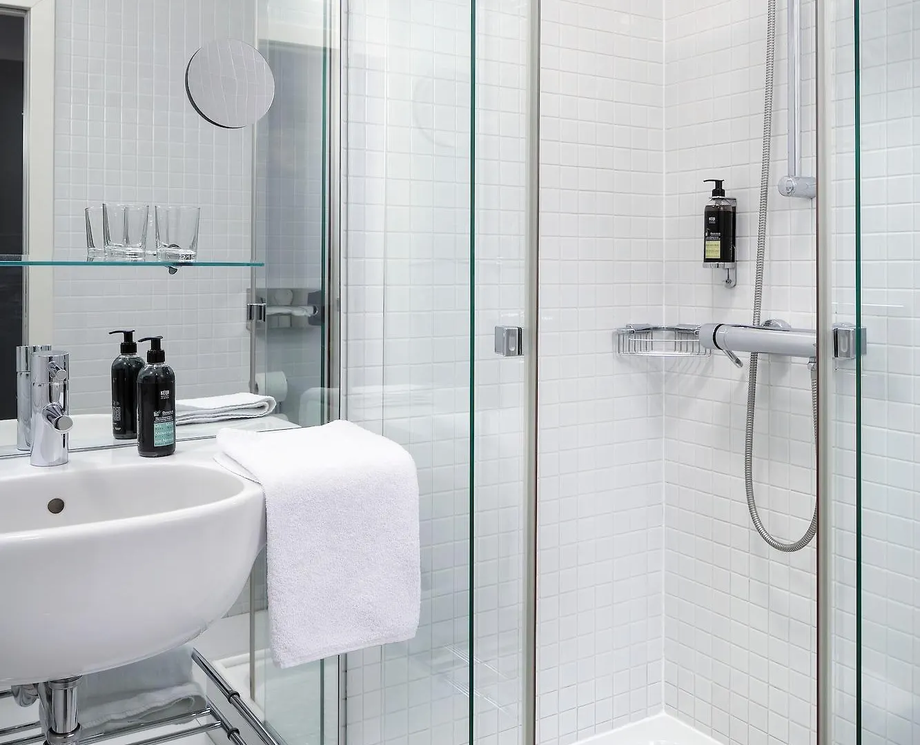 Design Metropol Hotel Prag 4*,