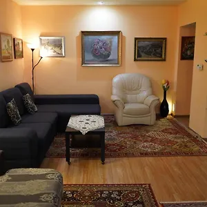 https://kamil-apartments-lux.karlovyvary-hotels.com