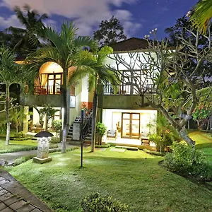 Bhanuswari & Hotel Ubud